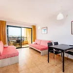 Apto Con Terraza 302